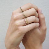 Thread Band Yellow Gold White Diamond & Green Diamond